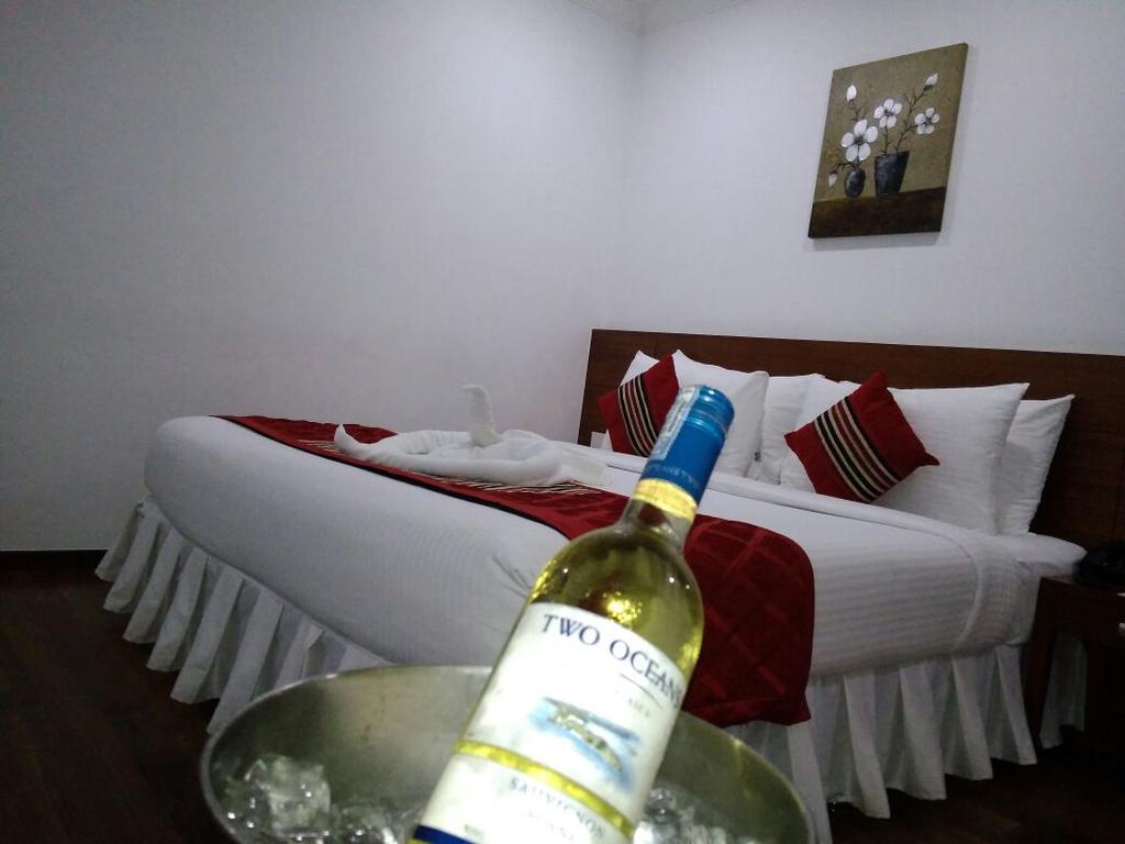 The Royal Comfort Бангалор Екстериор снимка